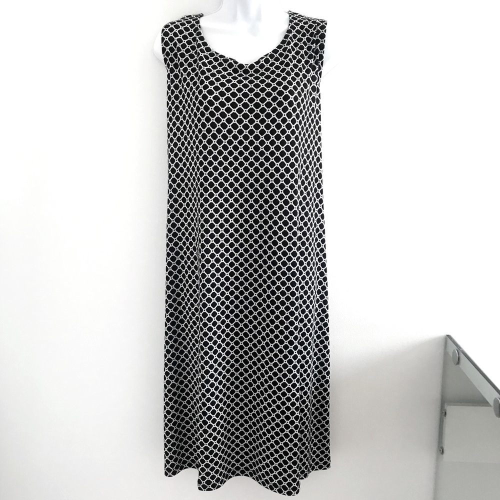 Nina Leonard Black and White Checkered Sleeveless Plus Size Dress